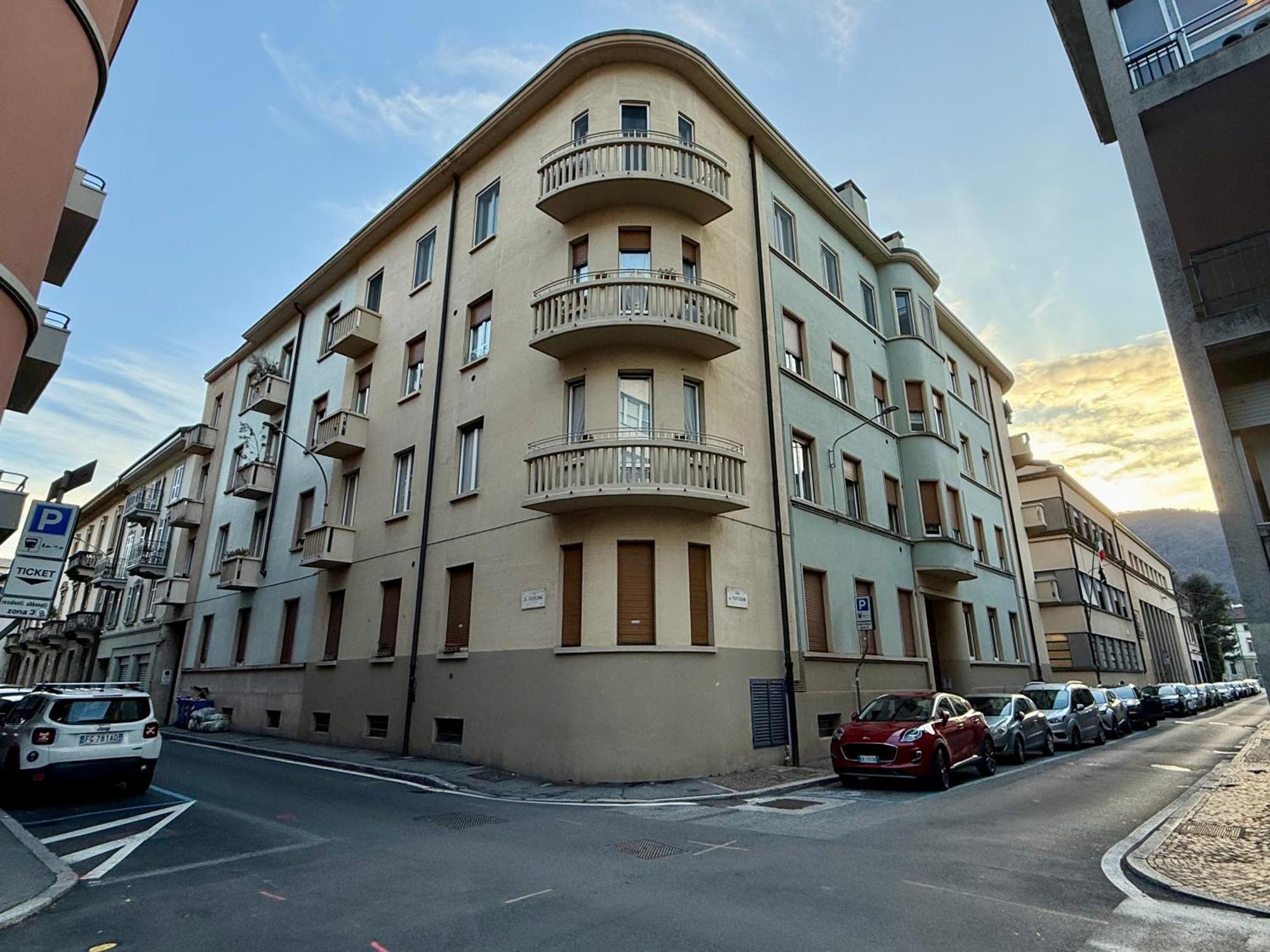 Comoluxhouse- Intero Appartamento Extérieur photo